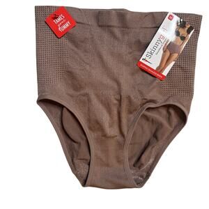 Skinnygirl High-Waisted Shaping Seamless Briefs | Size M | NWT